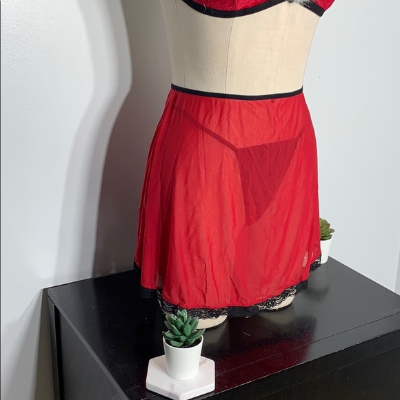 Mrs. Clause Lingerie Set - Picture 6 of 9